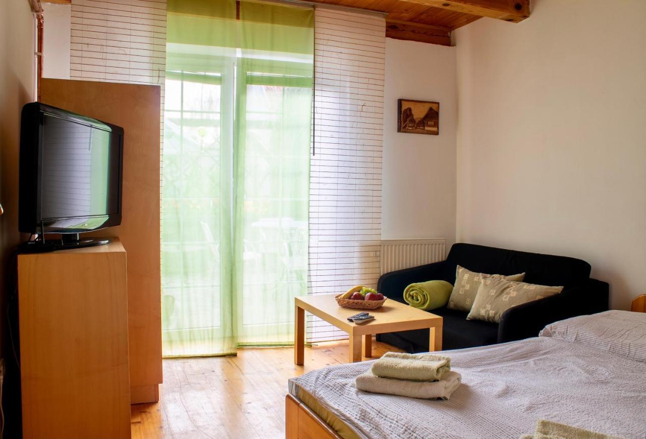 Apartmány Jílovice Exterior foto